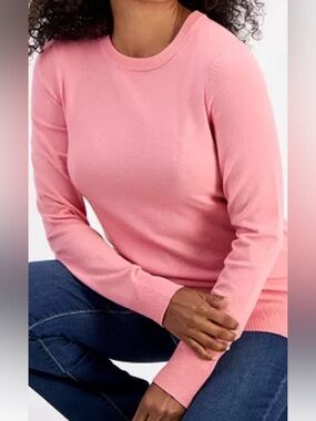 Style & Co Women's Long-Sleeve Crewneck Sweater in Peached Pink Size Medium